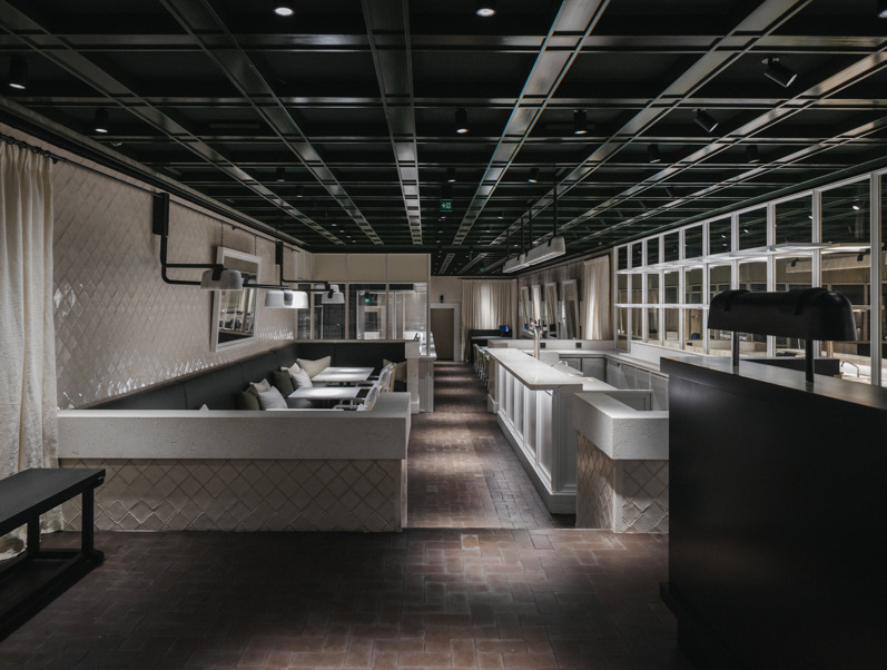 JNcQUOI Fish opens its doors in Lisbon