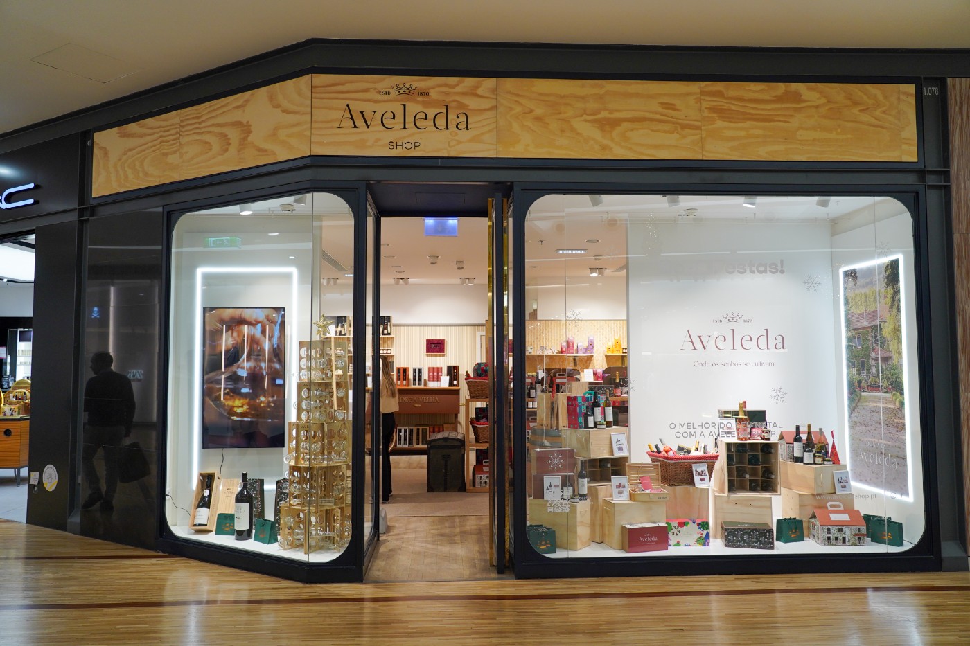 Aveleda opens two pop-up stores